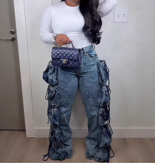 Straight-Leg Jeans With Multiple Pockets