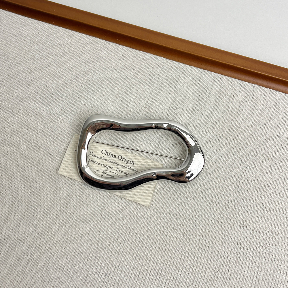 Vintage Geometric High-End Brooch