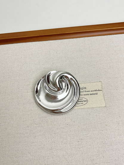 Vintage Geometric High-End Brooch