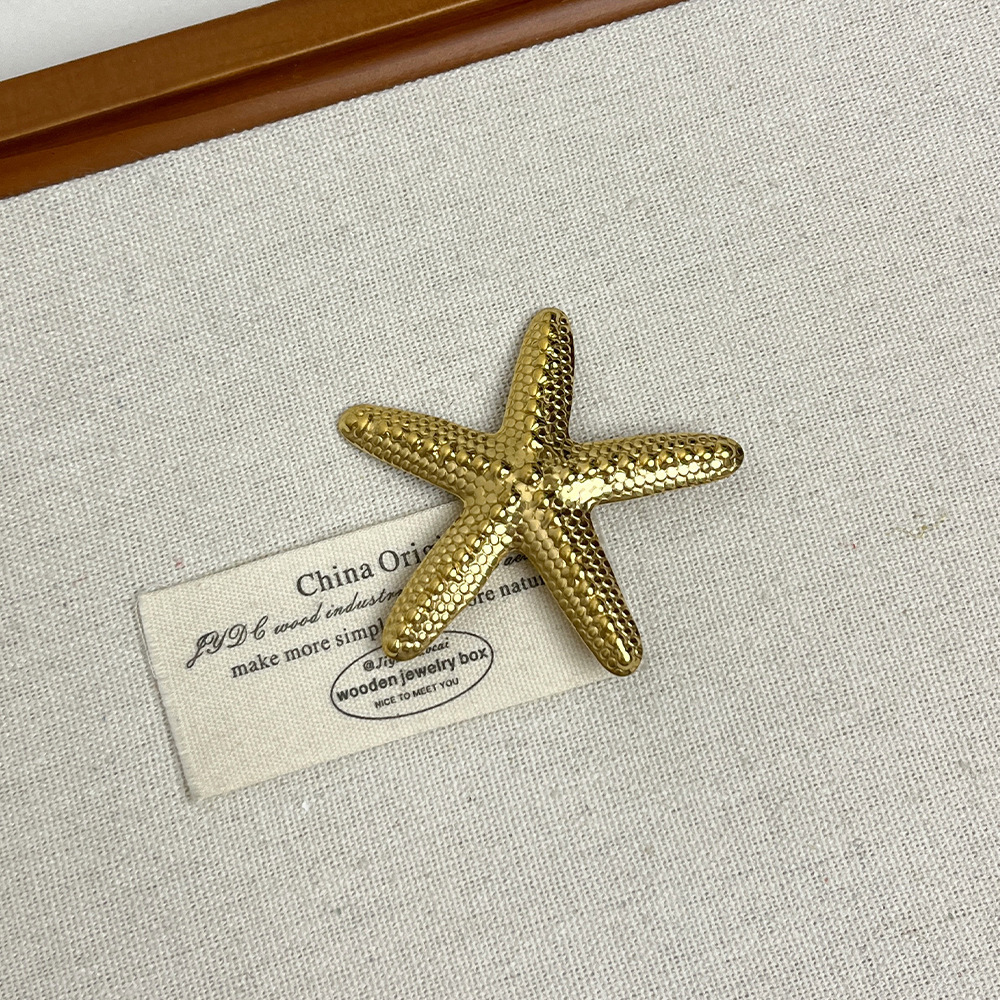 Vintage Geometric High-End Brooch