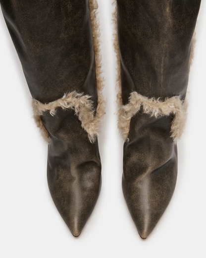 Baddie Faux Fur Brown Distressed Boots