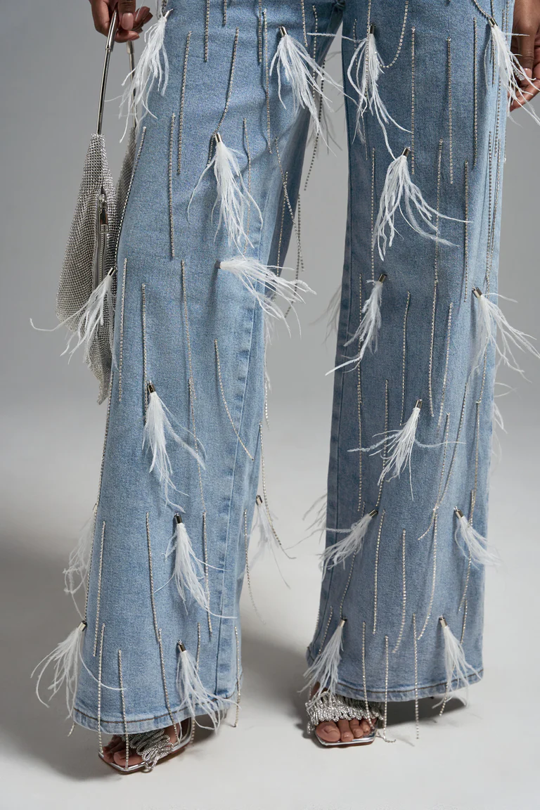 Feather Embellished Shake Denim Jeans