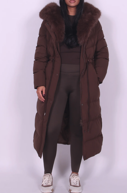 Adjustable Waist With A Fluffy Collar